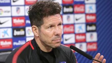 Simeone en rueda de prensa.