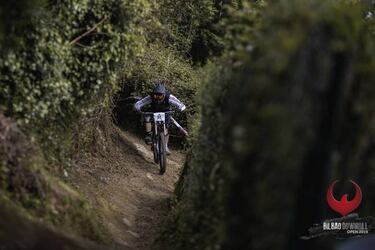 Bilbao Downhill: Edgar Carballo y Veronika Widmann, campeones