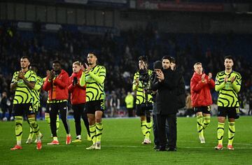 Arsenal manager Mikel Arteta and his players