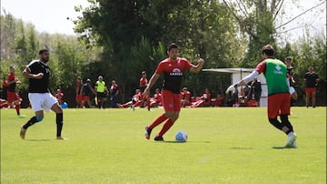 Pasó casi toda su carrera en Unión, luego tuvo un breve paso por Wanderers en la B y ahora buscará relanzar su carrera en Ñublense.