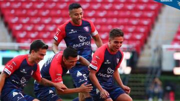 Golazo del “Macue” Robles da agónico triunfo del Tepatitlán sobre Tapatío