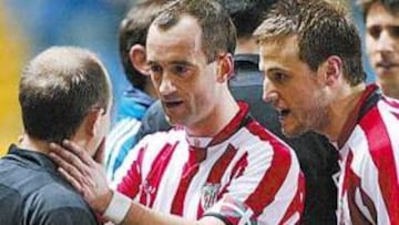 <b>TABLAS EN RIAZOR. </b>La polémica jugada del penalti, transformado en gol por Tristán, equilibró el espectacular tanto anotado por Orbaiz.