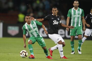 Libertad avanzó a la fase de grupos tras ganar 5-4 en los penales. Bocanegra fue quien falló en Nacional.