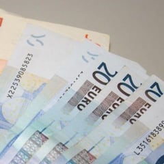 ¿Cómo saber si me han aprobado el cheque de 200€ y cuándo cobraría la ayuda de Hacienda?