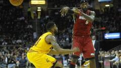 LeBron, con 25 puntos en un cuarto, lidera a los Miami Heat