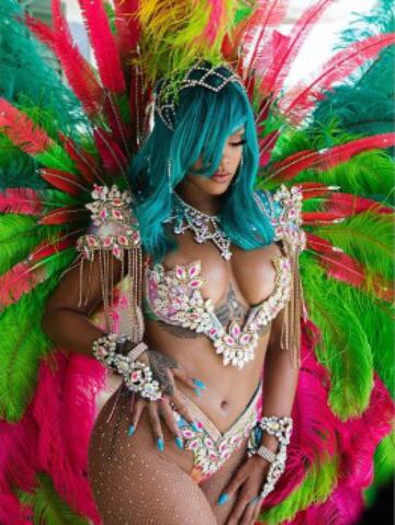 Los diferentes looks de Rihanna en el Festival de Barbados