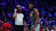 LOS ANGELES, CALIFORNIA - MARCH 19: Tyreke Evans of the Indiana Pacers speaks to referee Courtney Kirkland #61 during the first half of the game against the Los Angeles Clippers at Staples Center on March 19, 2019 in Los Angeles, California. NOTE TO USER: User expressly acknowledges and agrees that, by downloading and or using this photograph, User is consenting to the terms and conditions of the Getty Images License Agreement.   Yong Teck Lim/Getty Images/AFP
 == FOR NEWSPAPERS, INTERNET, TELCOS &amp; TELEVISION USE ONLY ==