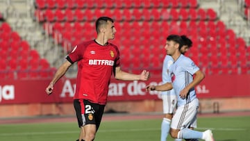 Budimir celebra el gol ante el Celta.