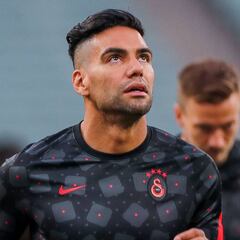 Falcao y Morelos se cruzarían en playoffs de Europa League