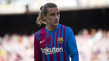 Antoine Griezmann was the subject of criticism by Barcelona's own fans during Sunday's 2-1 win against Getafe, and manager Koeman came to his defense.