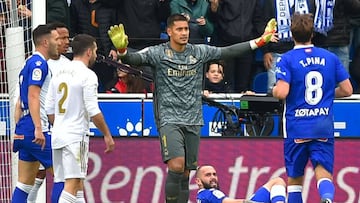 El portero franc&eacute;s del Real Madrid, Alphonse Areola, durante un partido.