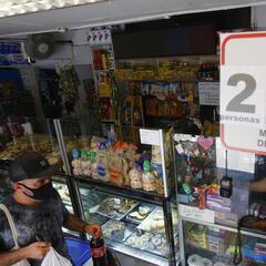 Cuarentena en Santiago: ¿pueden abrir los negocios y almacenes de barrio?