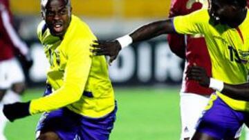 Ecuador golea sin mayor esfuerzo a Venezuela