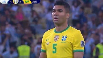 La reacción instantánea de Casemiro por el fallo de Lodi que da que hablar en Twitter