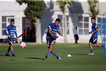 La selección chilena comenzó este lunes sus entrenamientos de cara, en Juan Pinto Durán, de cara al amistoso ante Bolivia en Rancagua.