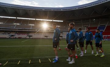  El Athletic Club en La Cartuja en su último entrenamiento antes de la final.