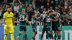 Soccer Football - Europa League - Group F - Panathinaikos v Villarreal - Athens Olympic Stadium, Athens, Greece - September 21, 2023  Panathinaikos' Fotis Ioannidis celebrates scoring their first goal with teammates REUTERS/Alkis Konstantinidis