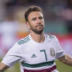 Miguel Layún podría regresar a jugar en la Liga MX