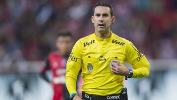 César Arturo Ramos pitará, en la jornada 17, el Monterrey-Tigres, enfrentamiento que solo ha dirigido una vez en su carrera.