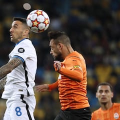 El Inter no brilla, Pyatov sí