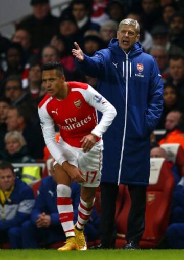 Alexis Sánchez se llevó los abrazos y los aplausos en la nueva victoria del Arsenal ante el Southampton. 