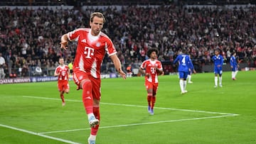 Harry Kane’s double helps Bayern to an opening league-phase victory over Chelsea, for whom Cole Palmer found the net.