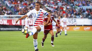 Alex Morgan y Carli Lloyd guían la goleada de USA sobre México