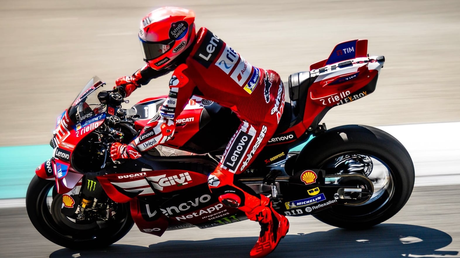 Marc Márquez regresa con fuerza