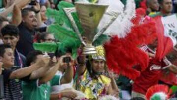 Celebran mexicanos el campeonato de la Selección Mexicana en la Copa Oro.