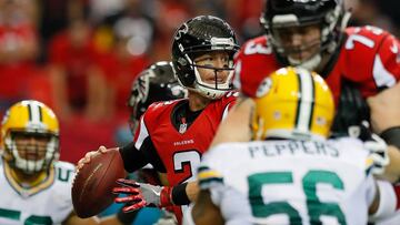 ATLANTA, GA - OCTOBER 30: Matt Ryan #2 of the Atlanta Falcons looks to pass against the Green Bay Packers at Georgia Dome on October 30, 2016 in Atlanta, Georgia. Kevin C. Cox/Getty Images/AFP
== FOR NEWSPAPERS, INTERNET, TELCOS & TELEVISION USE ONLY ==