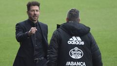 Simeone despidi&eacute;ndose de &Oacute;scar en el partido con el Celta