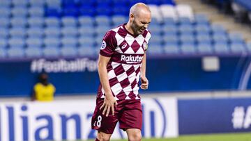 Iniesta focused on return after operation in Barcelona