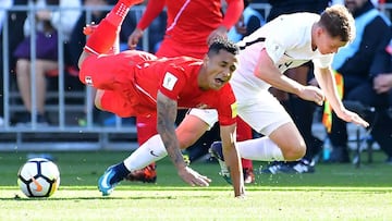 Perú se complica y solo iguala ante Nueva Zelanda en repechaje