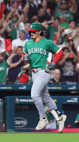Mar 9, 2026; Houston, TX, United States; Mexico outfielder Jarren Duran (16) celebrates a home run in the eighth inning against the United States at Daikin Park. Mandatory Credit: Troy Taormina-Imagn Images