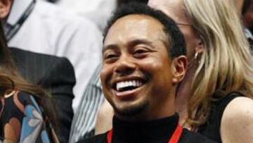 Woods se negó dos veces a hablar con la patrulla de carretera