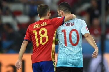 Grandes jugadores dicen adi¨®s a la Eurocopa en primera ronda