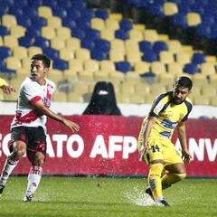 Curicó hunde más al Campanil