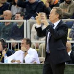 Aíto: "Hay que retirar a Laso para ver si ganamos al Madrid"