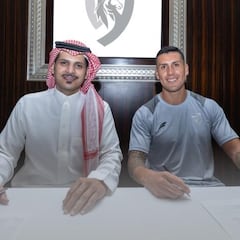 Roco da un giro y cambia de club