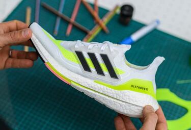 Zapatillas UltraBoost 21, máximo nivel de energía positiva