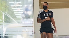 Carlos Salcedo, en la órbita del Porto FC y Palmeiras