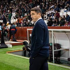 Velázquez, sólo siete puntos de 21 contra equipos peor clasificados