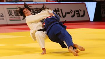 Julia Figueroa lucha contra la brasileña Sara Menezes en una imagen de archivo.