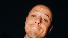 ‘Chicharito’ se pone existencialista: “¿Quién soy yo?”