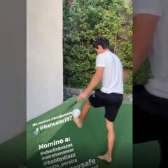 La particular versión de Niemann del '10 toques challenge'