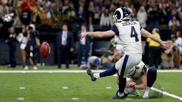 Zurlein pasó sus ocho temporadas como profesional con los Rams, donde manejó un porcentaje de goles de campo de 82% en 245 intentos.