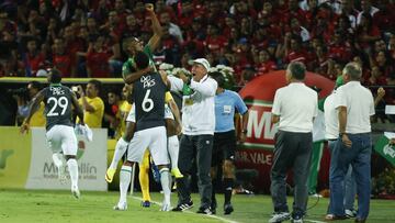 Juan Carlos Conde celebra el gol del Deportivo Cali que le dio el t&iacute;tulo en 2015