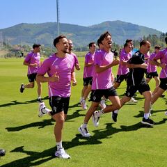 San José pierde a Guruzeta y Carrillo para su doble test; Bautista y Martón siguen KO