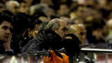 <b>ESPANYOL </b> El técnico ha sido expulsado en el descanso por protestar la segunda tarjeta amarilla a Rufete.
