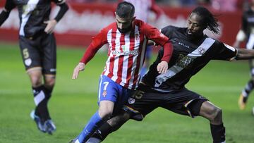 Michael Santos, en el pasado Sporting - Rayo.